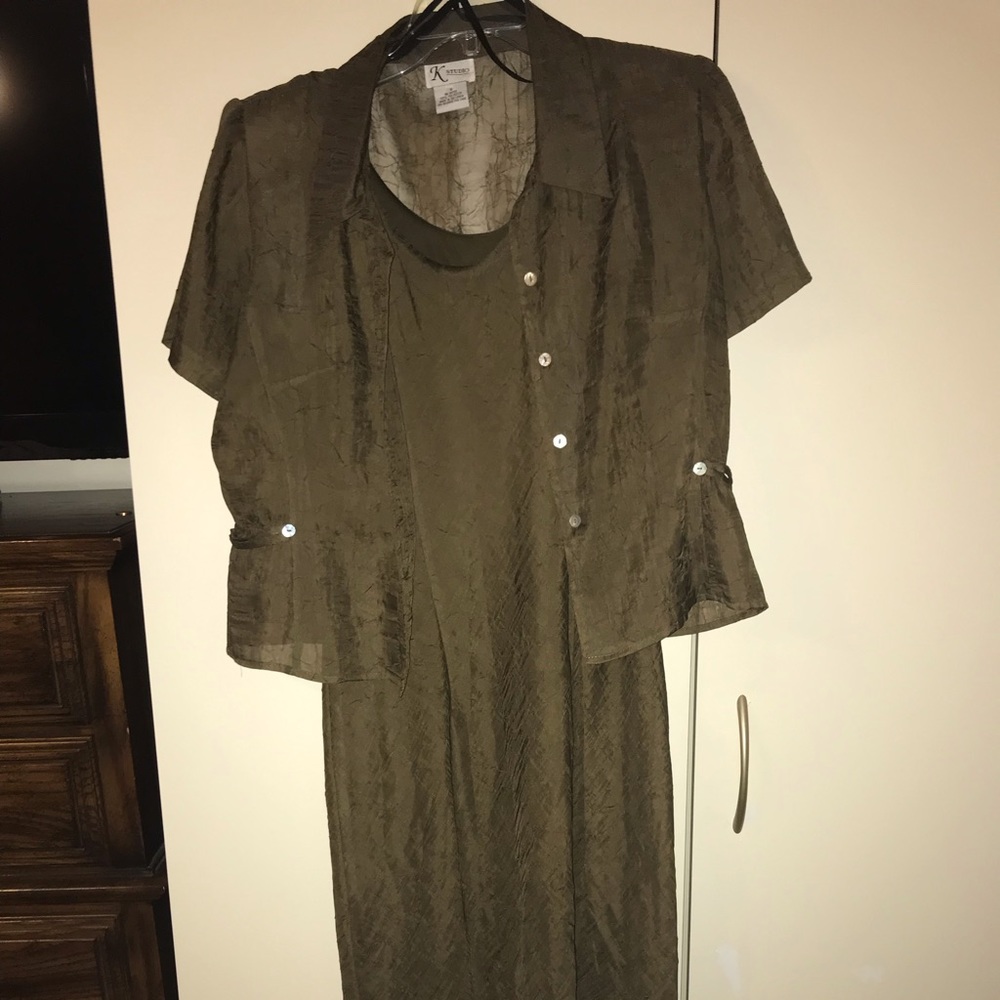 Women’s outfit